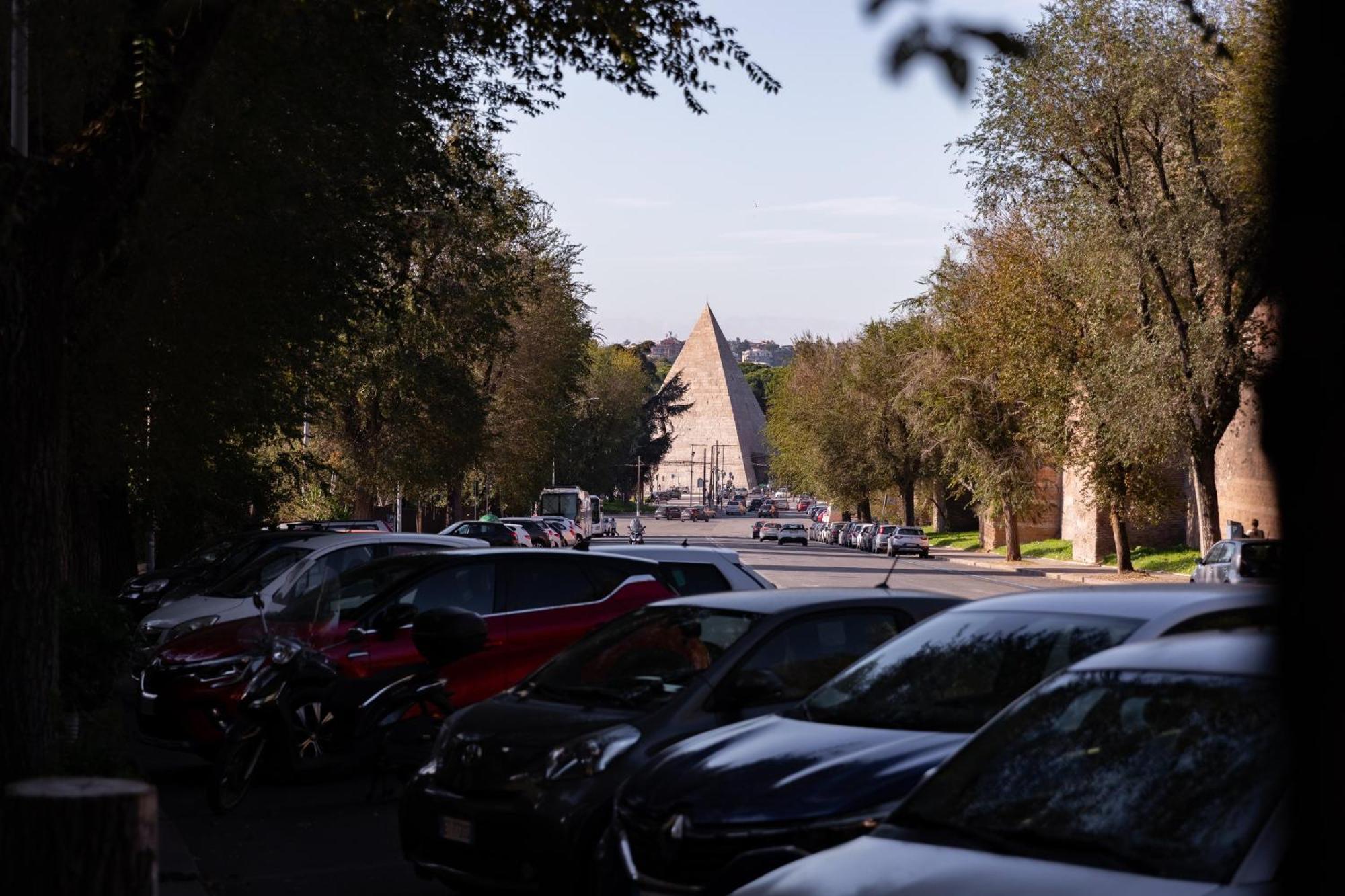 Holiday home Ines Relax Piramide Rome